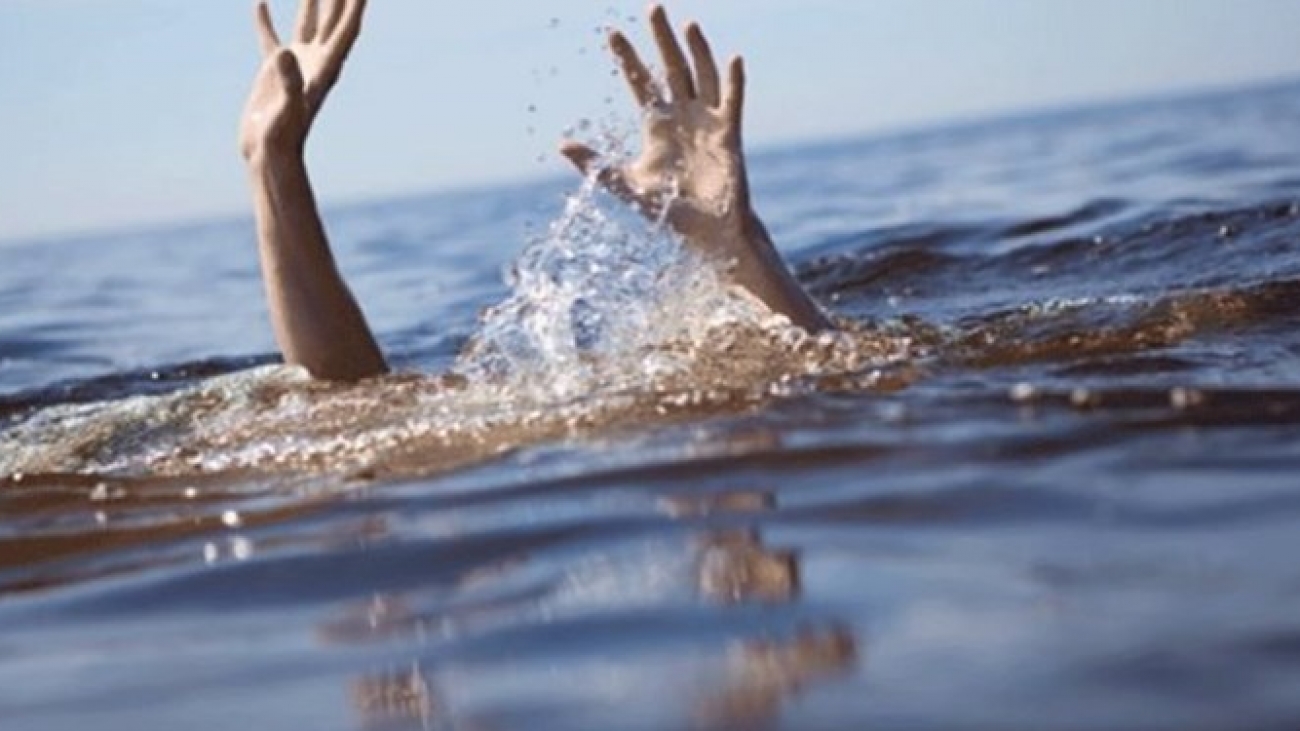 غرق شدن ۳ نفر از اعضای دو خانواده در آب‌های ساحل جویبار